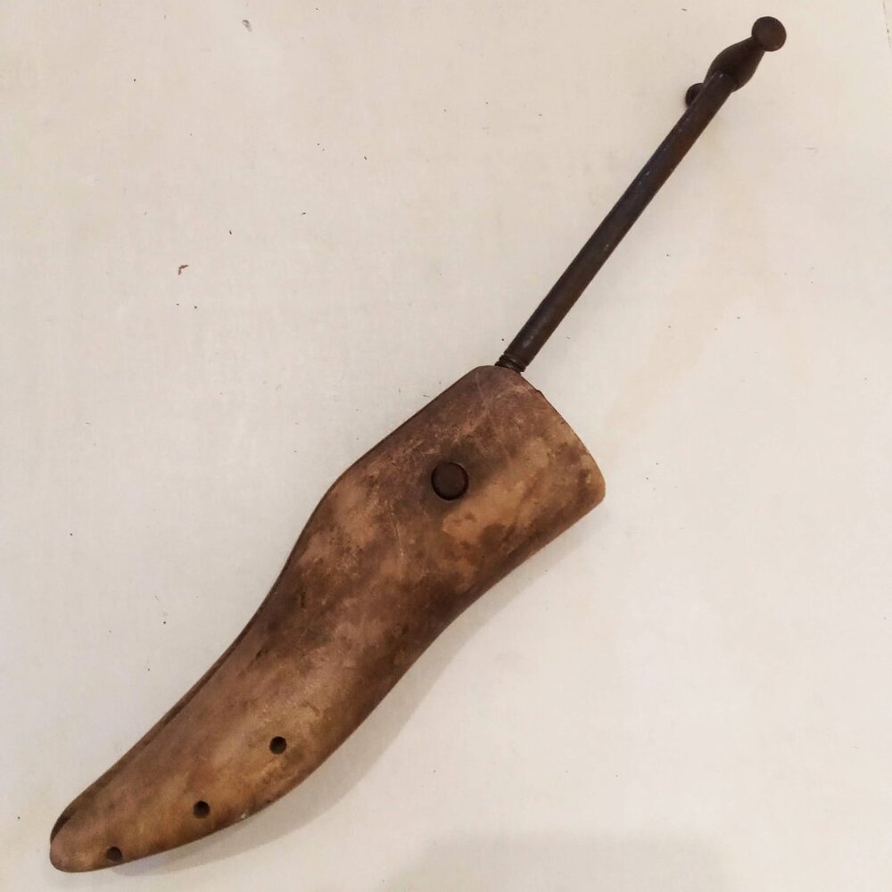Wooden Shoe Form Manual Steel Stretcher Vintage Rustic Primitive Home Decor
